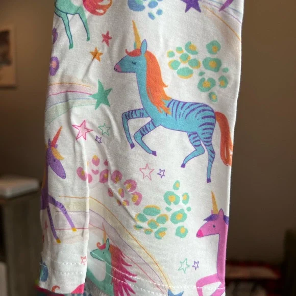 Little Sleepies Unicorn Magic Short Sleeve & Short Pajama Set Size 18-24M GUC - Picture 5 of 8